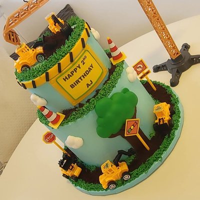 2 Tier Cakes