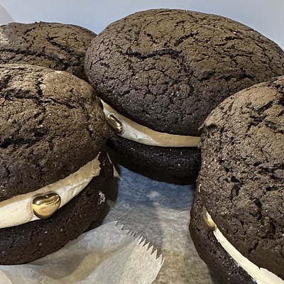 Irish stout chocolate Whoopie Pies w/Bailey’s Cream Filling - 6