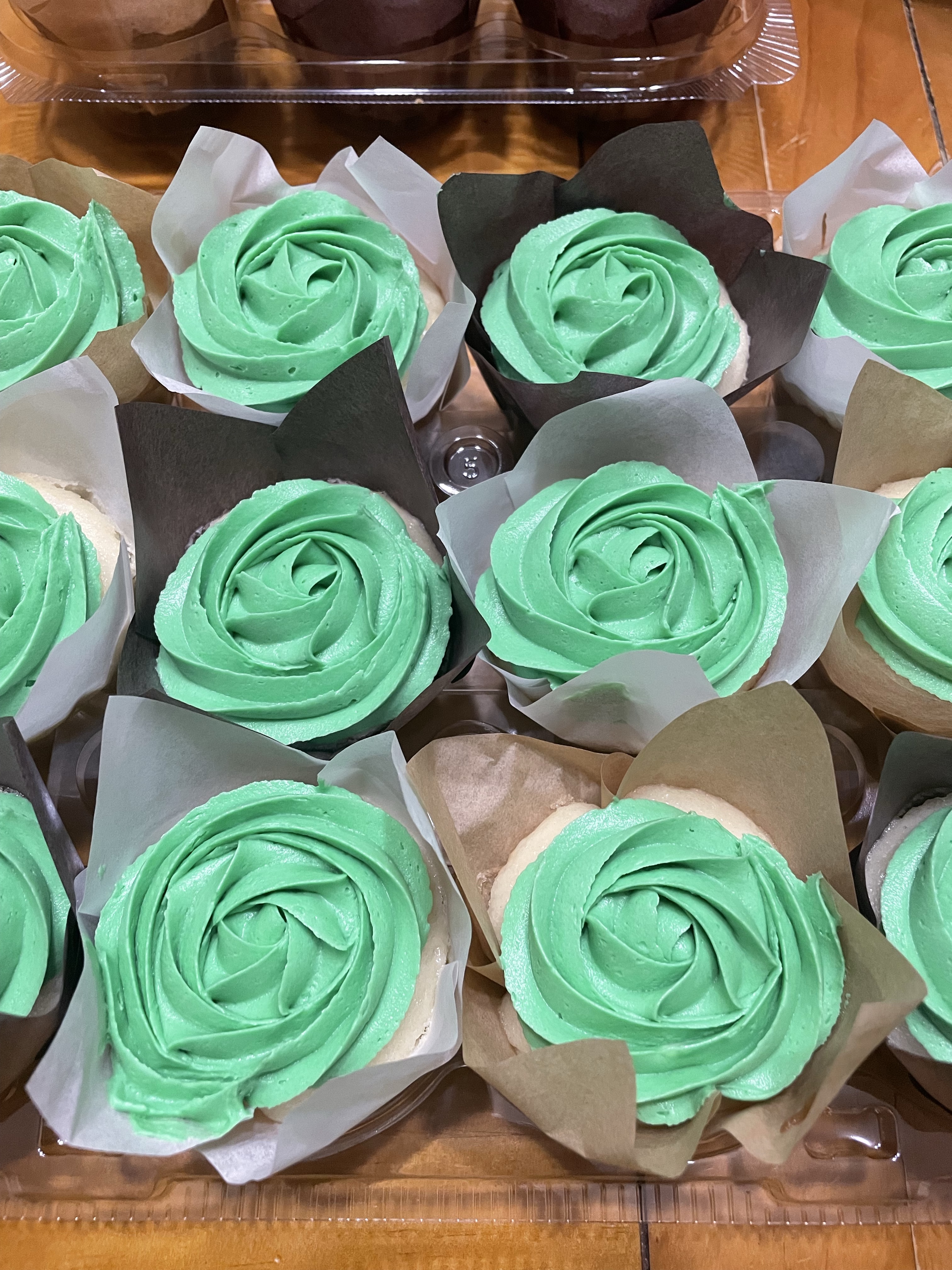 Vanilla Cupcakes 