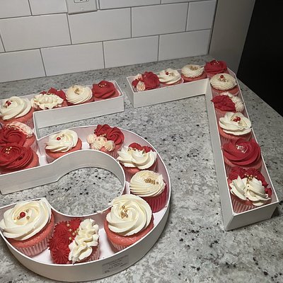 Number/Letter Cupcake Box