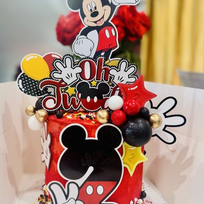 6” Mickey Mouse Custom Cake