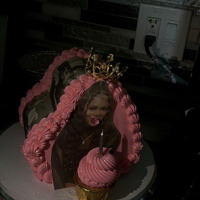 Make A Wish (Selfie Blow Cake)