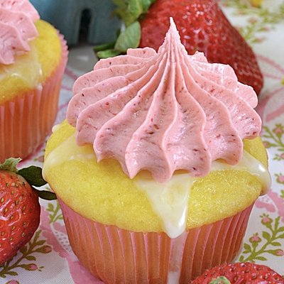 Strawberry Lemonade Crunch
