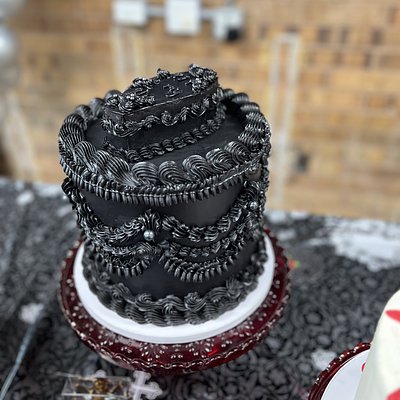 8 inch vintage round cake 