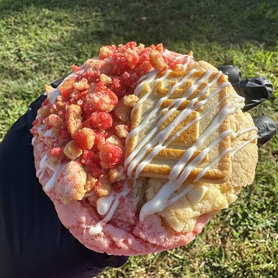Strawberry Banana Pudding Cookies (12 Ct) 