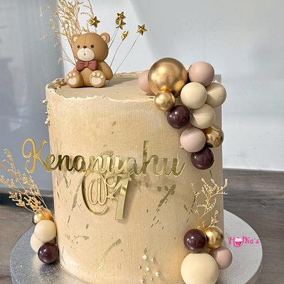 Bear Cake 