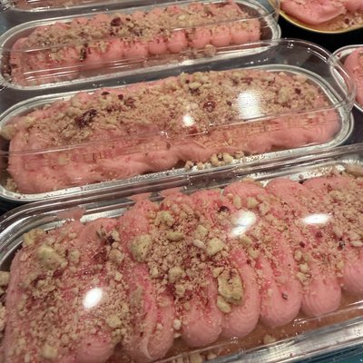 Strawberry Crunch Mini Loaf cake