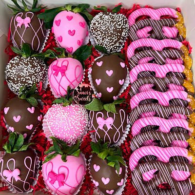 Strawberry & Pretzel Combo 