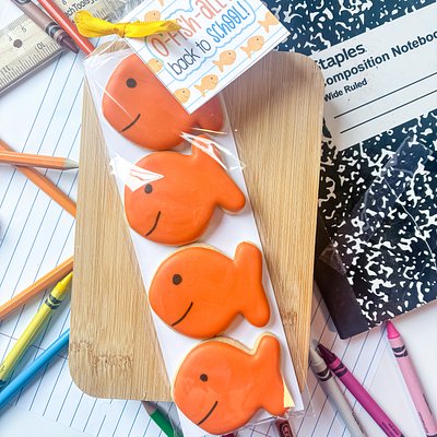 oh-FISH-ally back to school set
