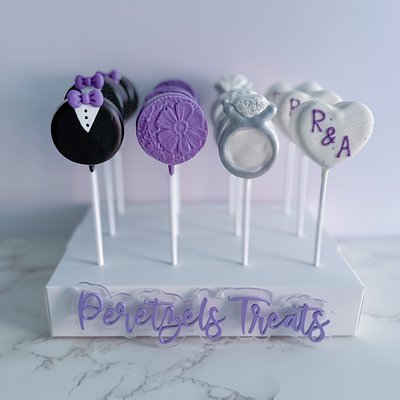 Large Custom Cake Pops