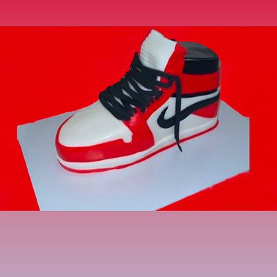 Tennis Shoe Cake