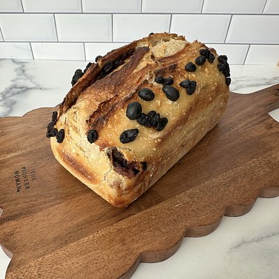 Cinnamon Raisin Swirl Loaf 