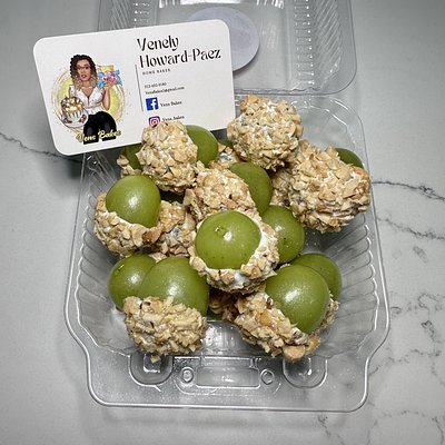 Chocolate Covered Grapes 