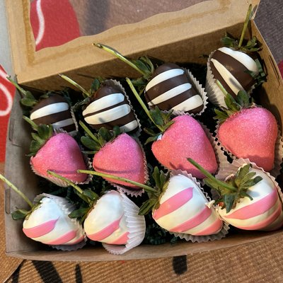 1 dz Long Stem Chocolate Covered Strawberries