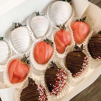 Valentines Day Chocolate Covered Strawberries 