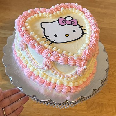 6 Inch Heart Cake 