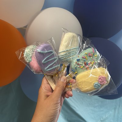 Basic Cakesicles