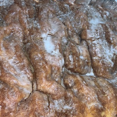 Honeybun Cake 