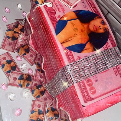 Money 💵 Stack Cake 