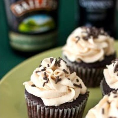 Boozy Cupcake Trio 🧁 