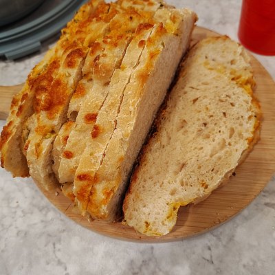 Cheddar Artisan Bread