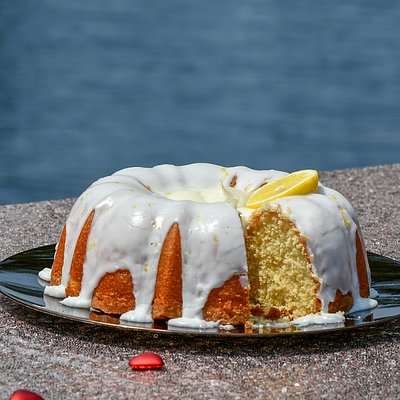 Classic Lemon Pound Cake