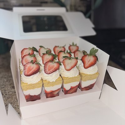 Dessert Shooters - Dozen