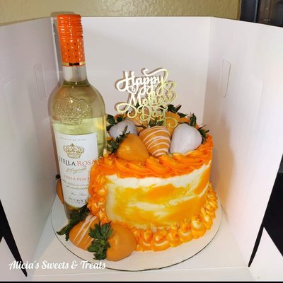 Stella Rosa Cake 