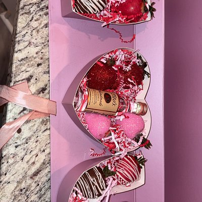 I LOVE YOU TREAT BOX 