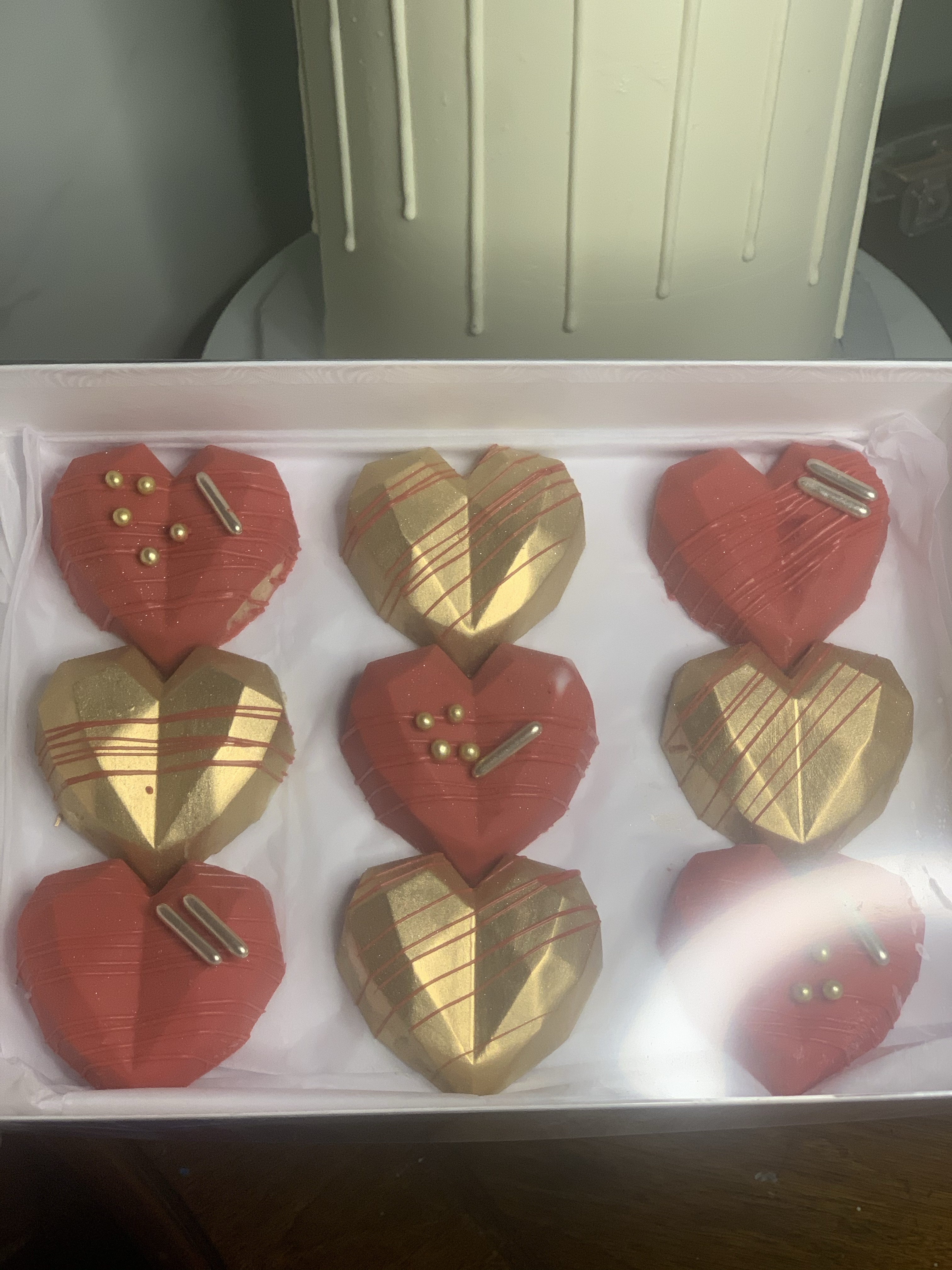 Cake Hearts (12 Count)