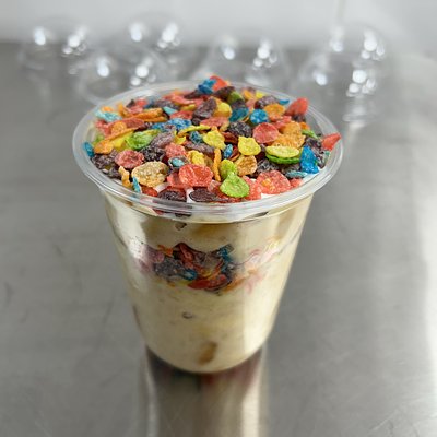 16oz Fruity Pebbles Banana Pudding 