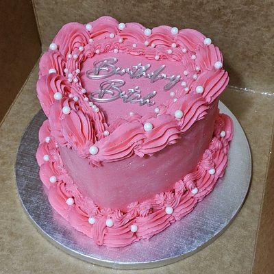 6" Heart Cake