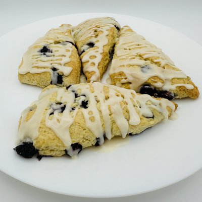 4 Blueberry Lemon Scones