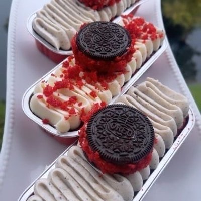 Oreo red velvet cake