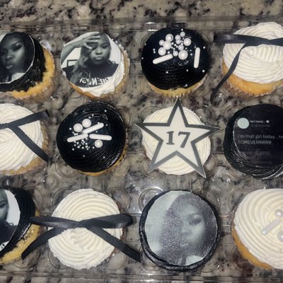 12 Ct CUSTOM CUPCAKES 