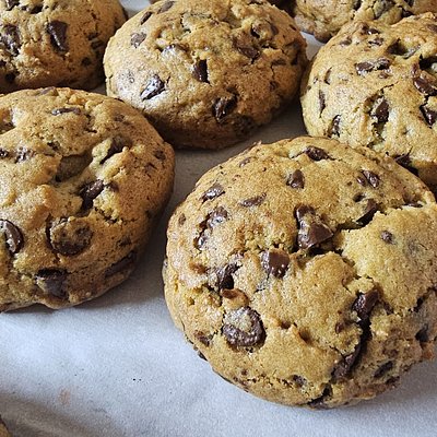 Chocolate Chip Dozen (12 Count Mini Cookies