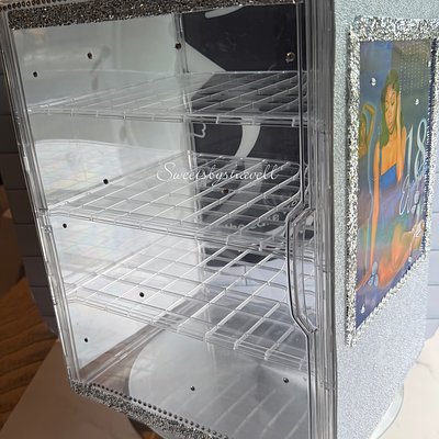 Custom Display Treat Box 