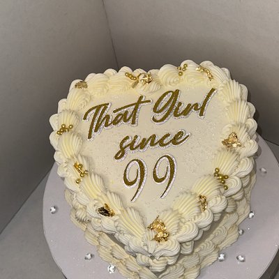 6in Heart Cake 