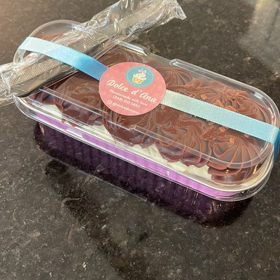 Bolo da Lu - Carolina’s Cake - Petit - Belgian Cream and Dulce de leche