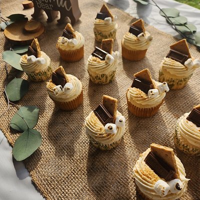 Cupcakes (Per Dozen)