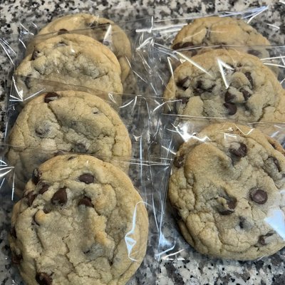 Chocolate Chip Cookie Dozen 