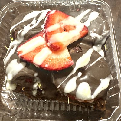 Dubai Chocolate Brownie Tray Comes With 4 Squares