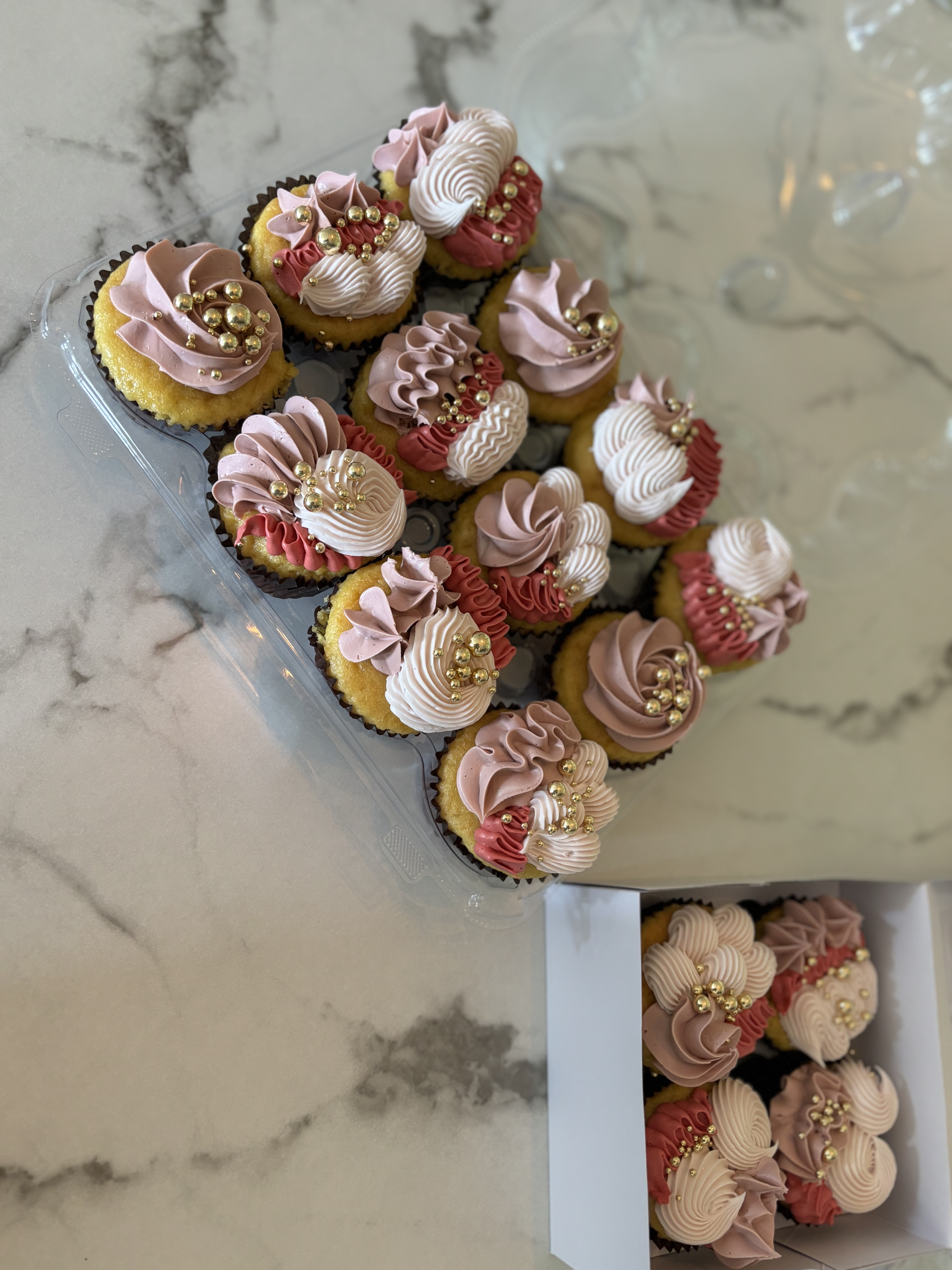 Custom Cupcakes Without Toppers