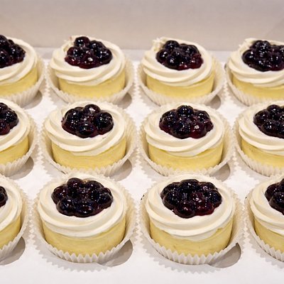 New York Style With Blueberries Minis
