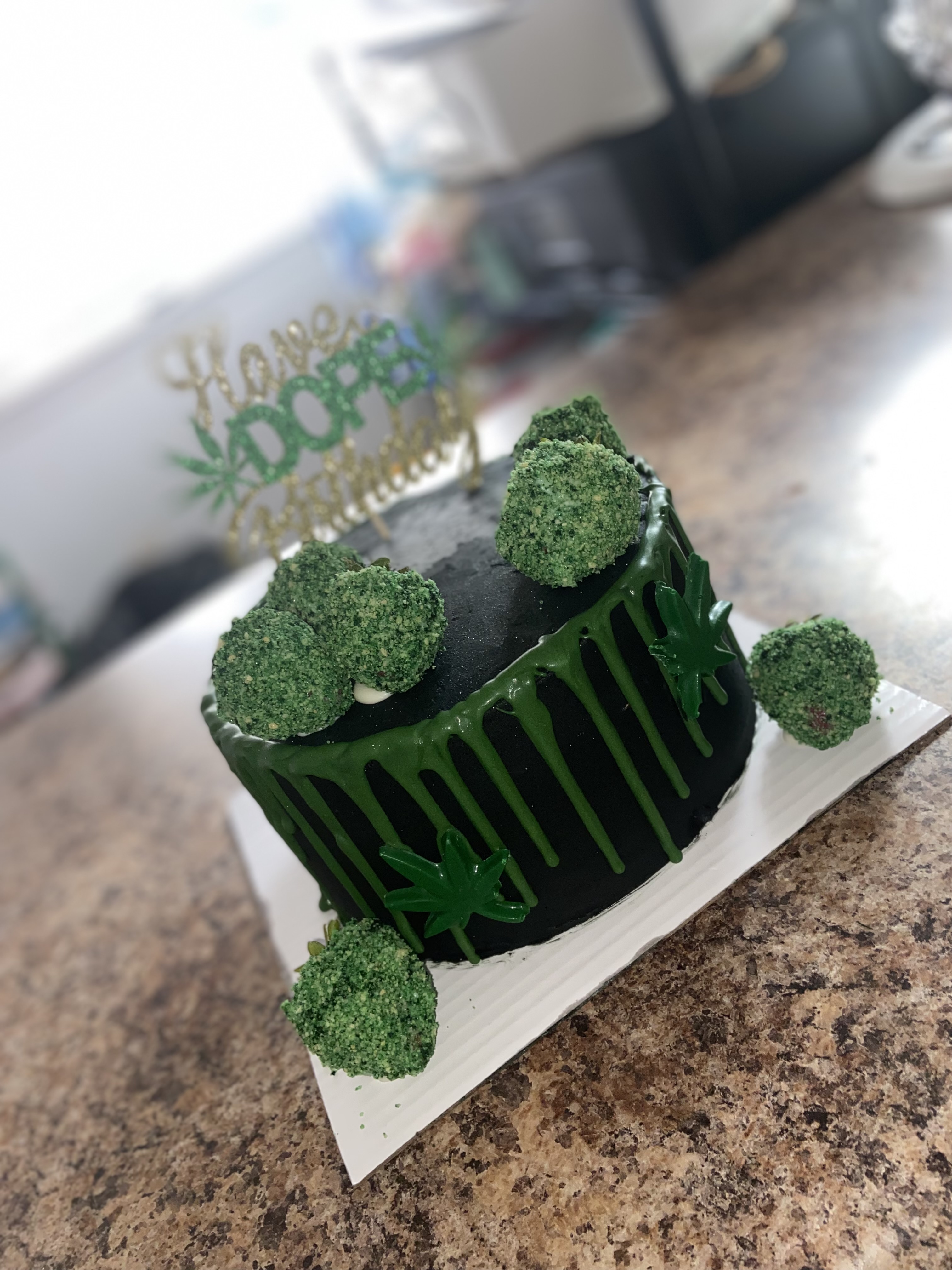 8 Inch Cakes 