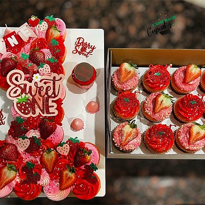Child’s Play Cupcake Cake Bundle