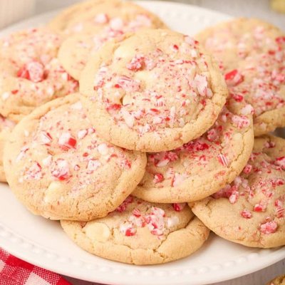 White Chocolate Peppermint Cookies 