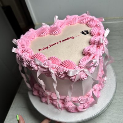 8 Inch Heart Cake 
