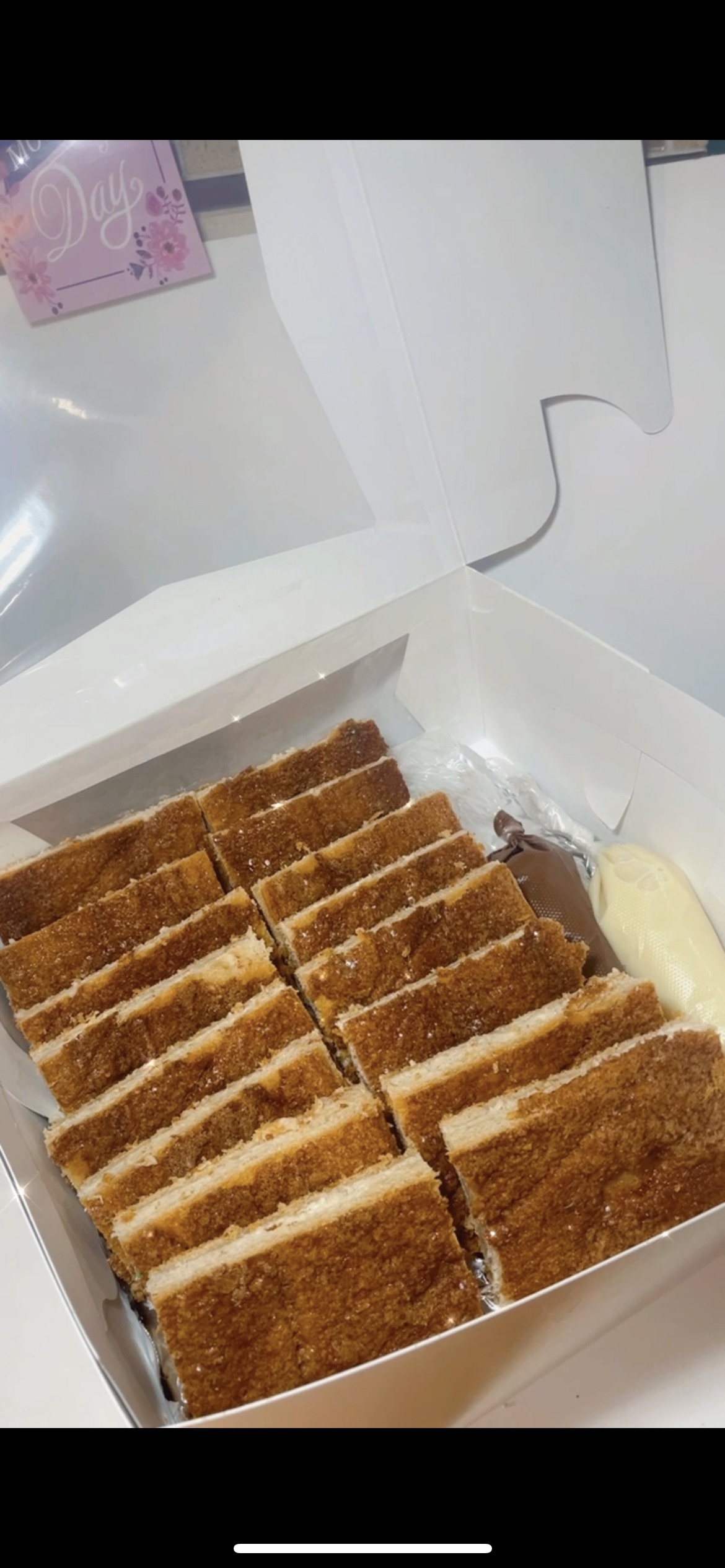 Churro cheesecake bars only ( 8 Bars ) 
