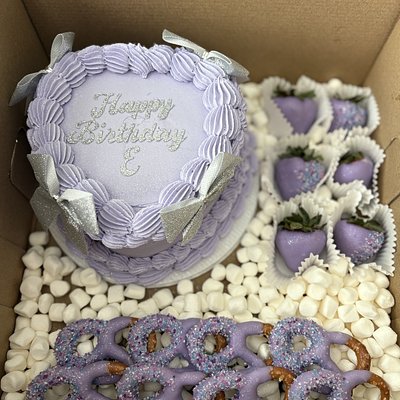 Bento Cake & Treat Box